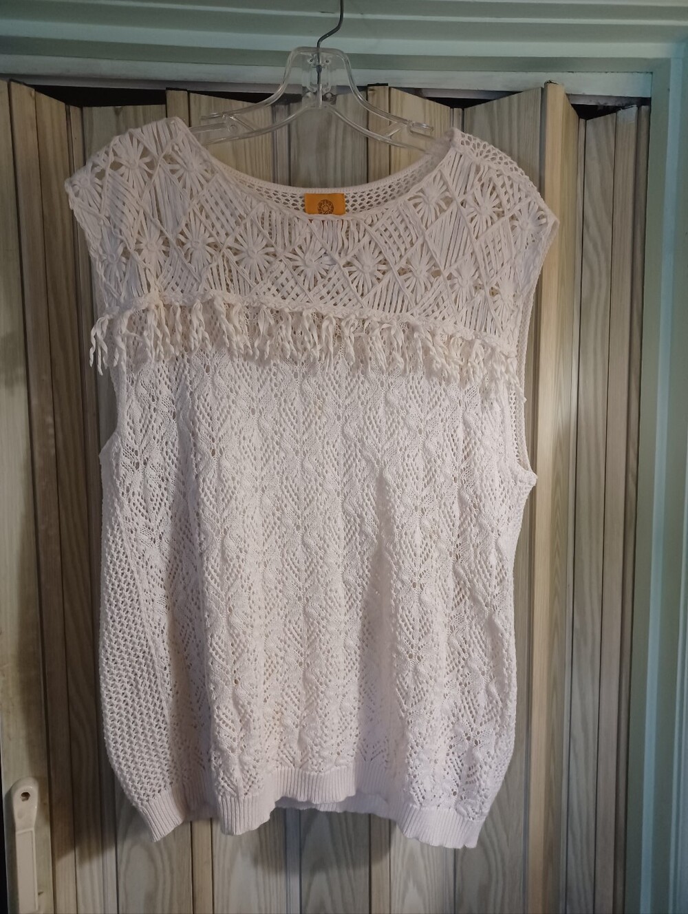 Ruby Rd Womens Large Cream Crochet Knit lined sleeveless sweater.